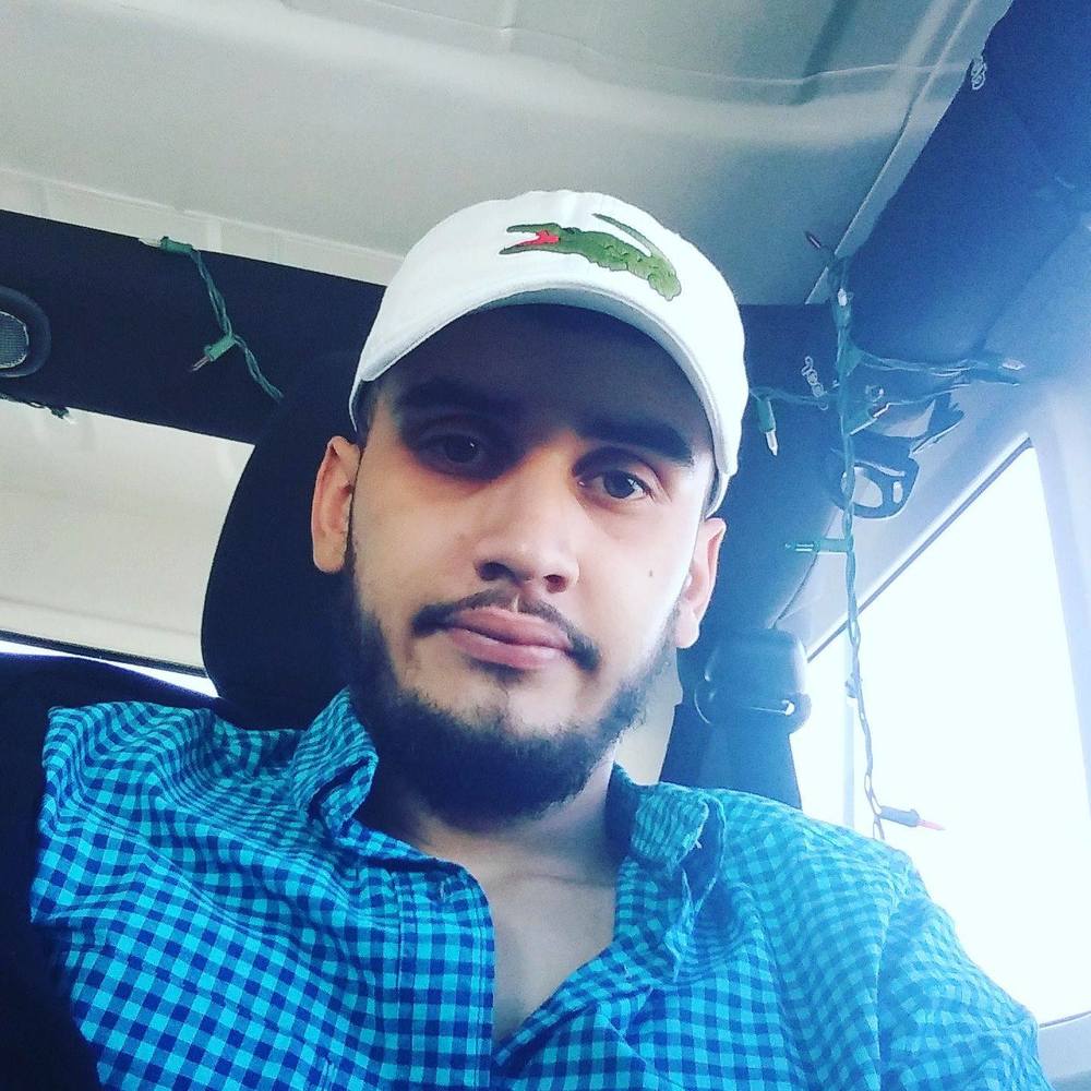 Meet your Posher, Geovani